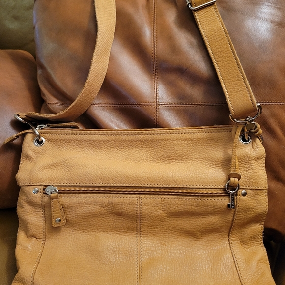 Fossil Leather Crossbody - Picture 2 of 6